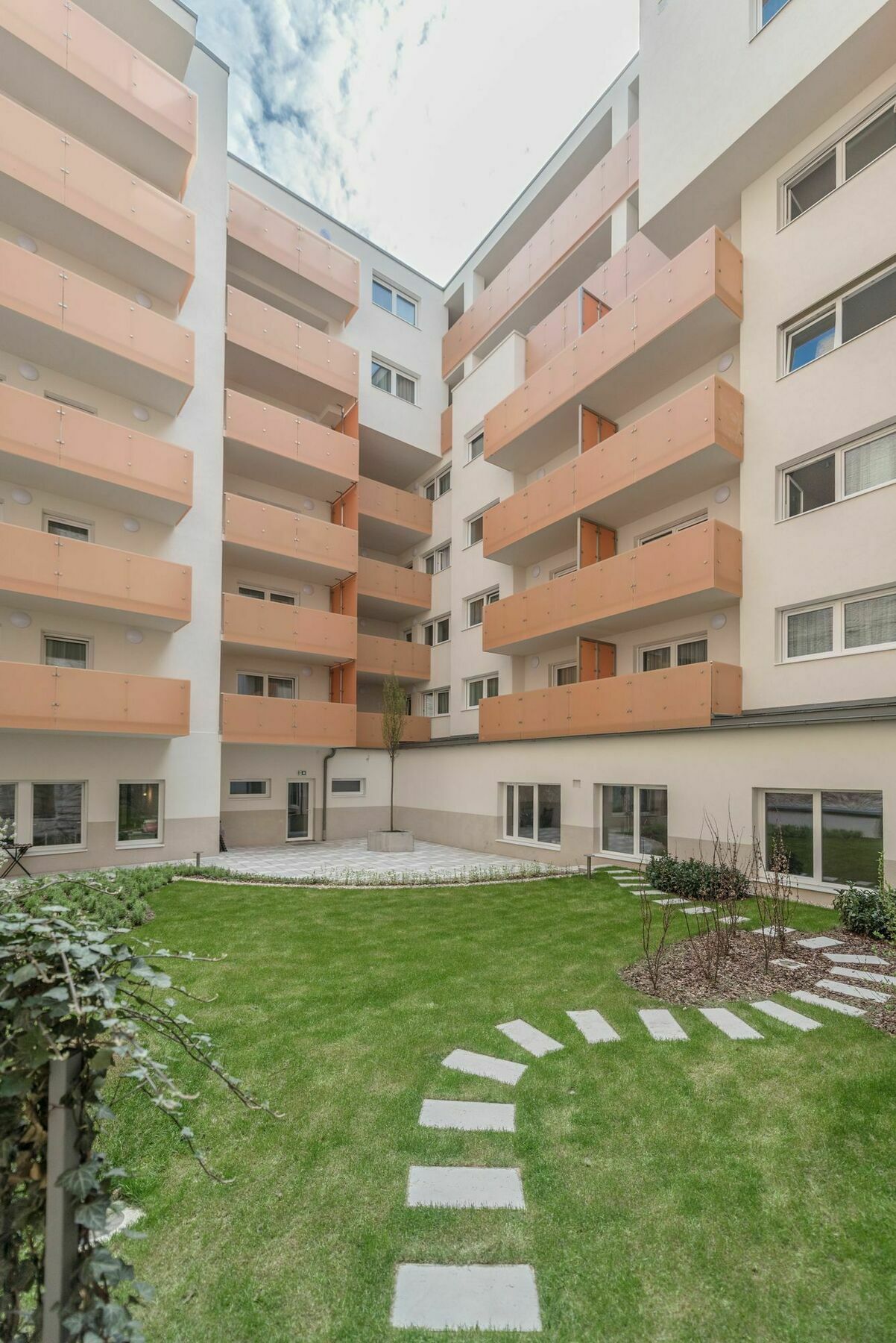 Oasis Apartments At Broadway Residence Budapest Eksteriør billede